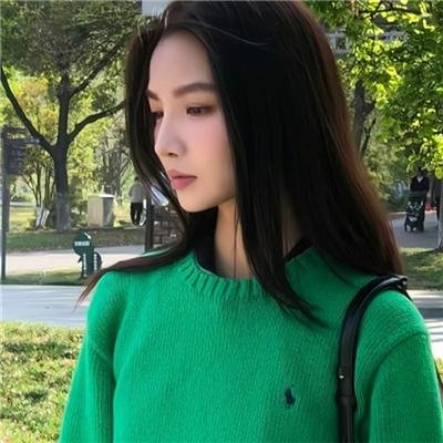 雅莉丝的照片